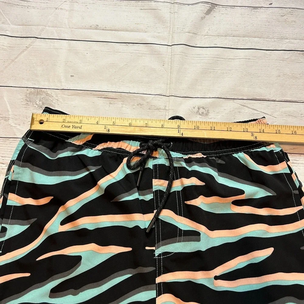 Neff Multi‎ Colored Zebra Stripes Swim Trunks Board Shorts Youth Boys Size Large